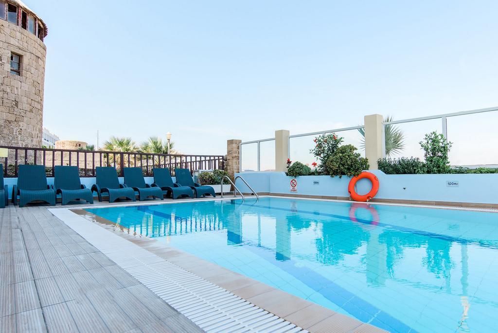 Hotell Riviera 4*