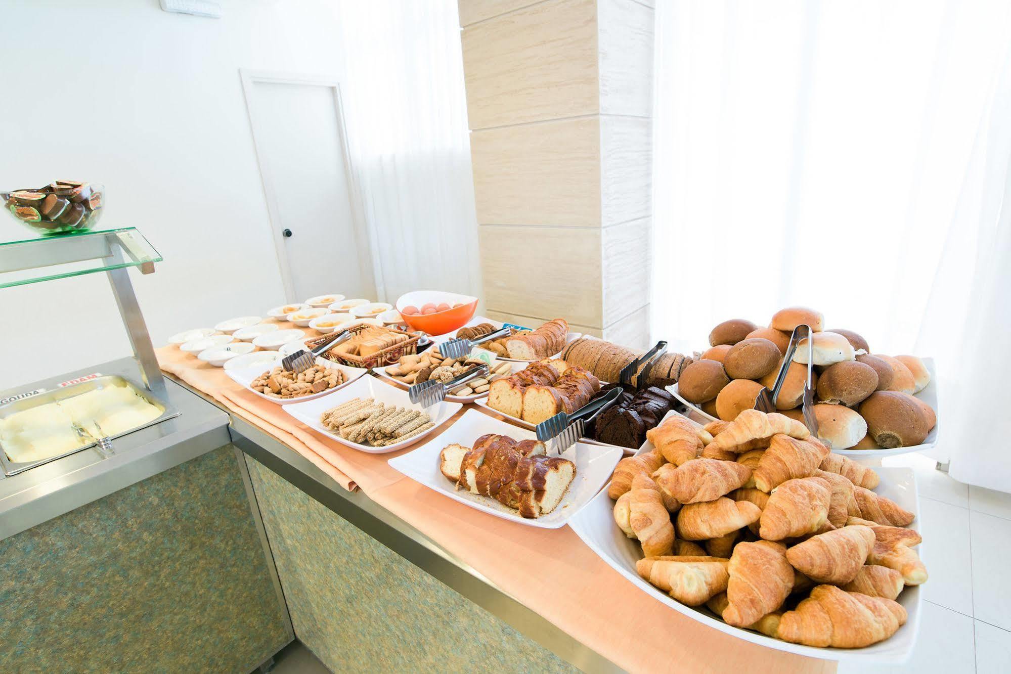 Hotell Riviera Rhodes City