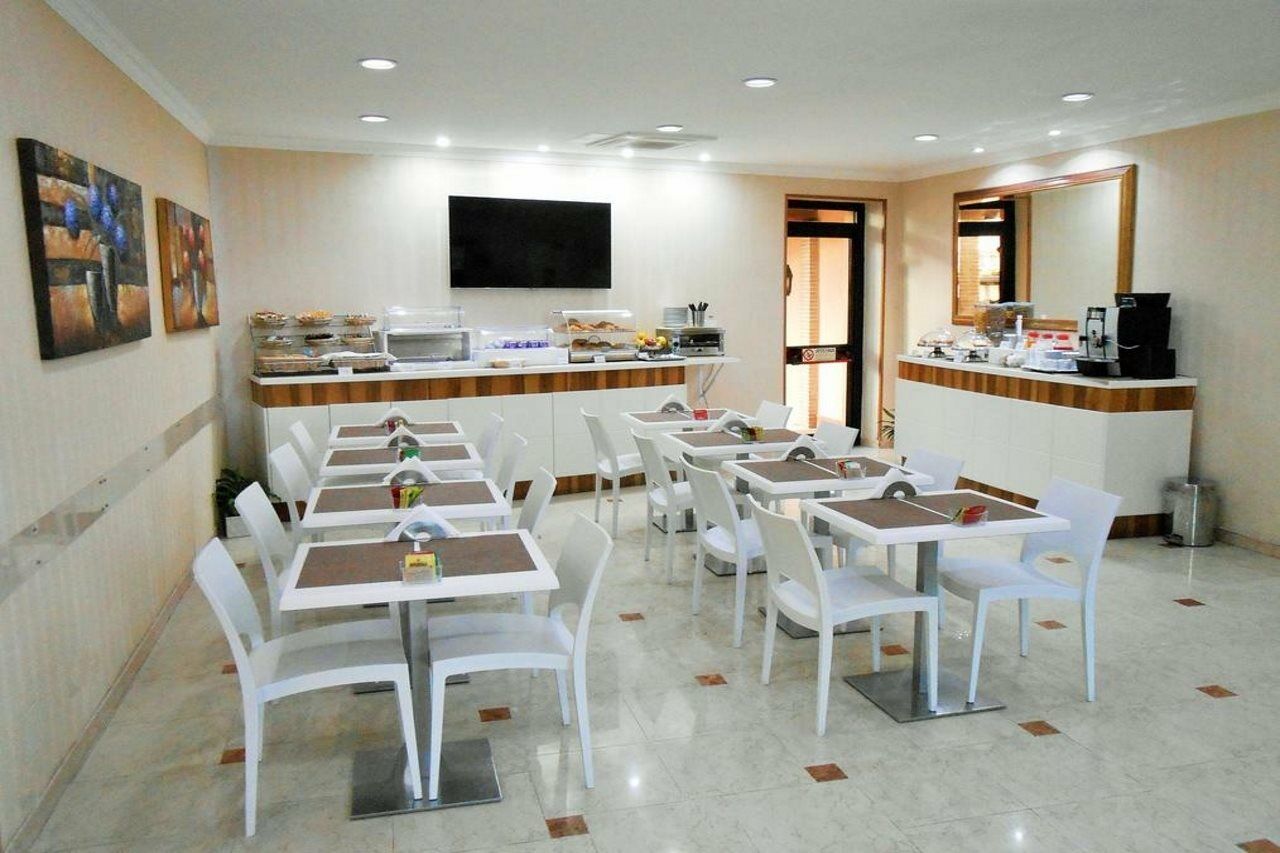 Hotell Riviera Rhodes City